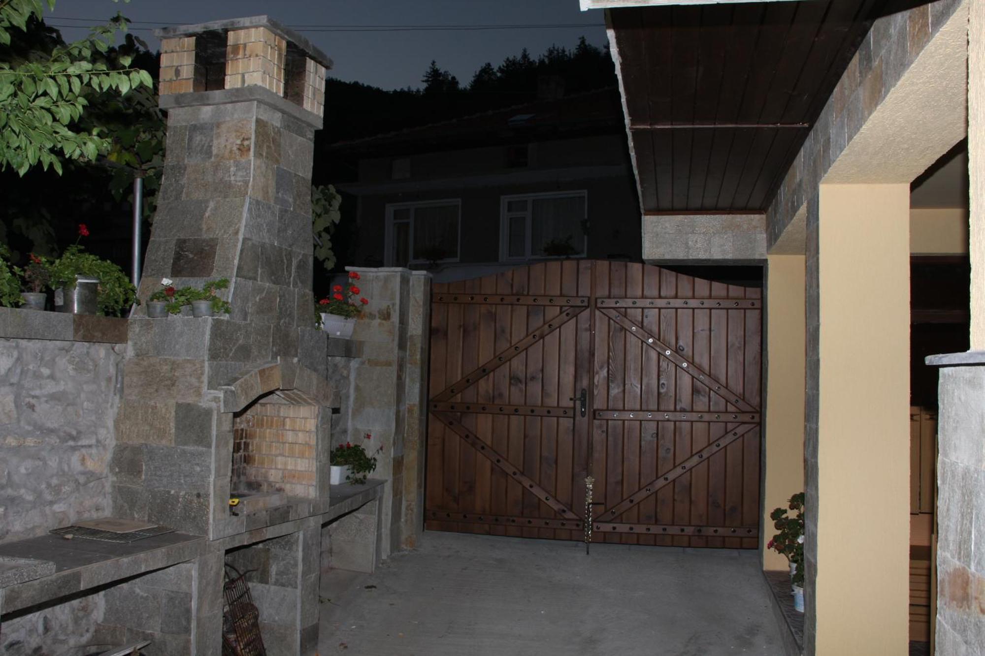 Guest House Stelia Βέλινγκραντ Εξωτερικό φωτογραφία