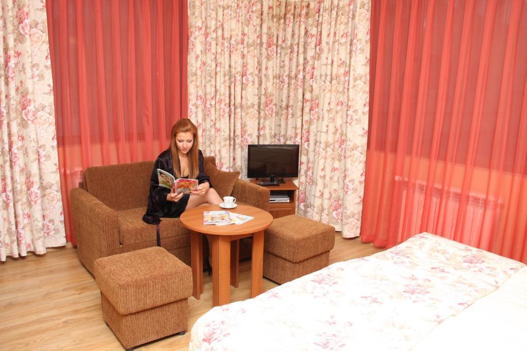 Guest House Stelia Βέλινγκραντ Δωμάτιο φωτογραφία